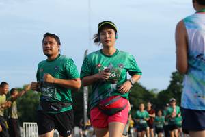 BIB: 660
                            <button type="button" onclick="openModal(5172982)" class="btn btn-primary btn-sm float-right btn-popup" data-toggle="modal" data-target=".modal-high-quality">
                        <i class="fas fa-shopping-cart"></i> Add to Cart
                    </button>
                                            <button type="button" onclick="isThisMe(5172982, true)" class="btn btn-success btn-sm float-right btn-popup btn-isme hidden" data-toggle="tooltip" data-placement="bottom" title="นี่คือรูปของคุณใช่ไหม คลิกที่นี่เพื่อเอาเข้าอัลบั้ม">
                        <i class="fas fa-plus"></i> Add to album
                    </button>
                    <button type="button" onclick="isThisMe(5172982, false)" class="btn btn-warning btn-sm float-right btn-popup btn-isnotme hidden">
                        <i class="fas fa-ban"></i> Remove from album
                    </button>